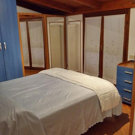 Apartament Casa Cavour Pesaro Zewnętrze zdjęcie
