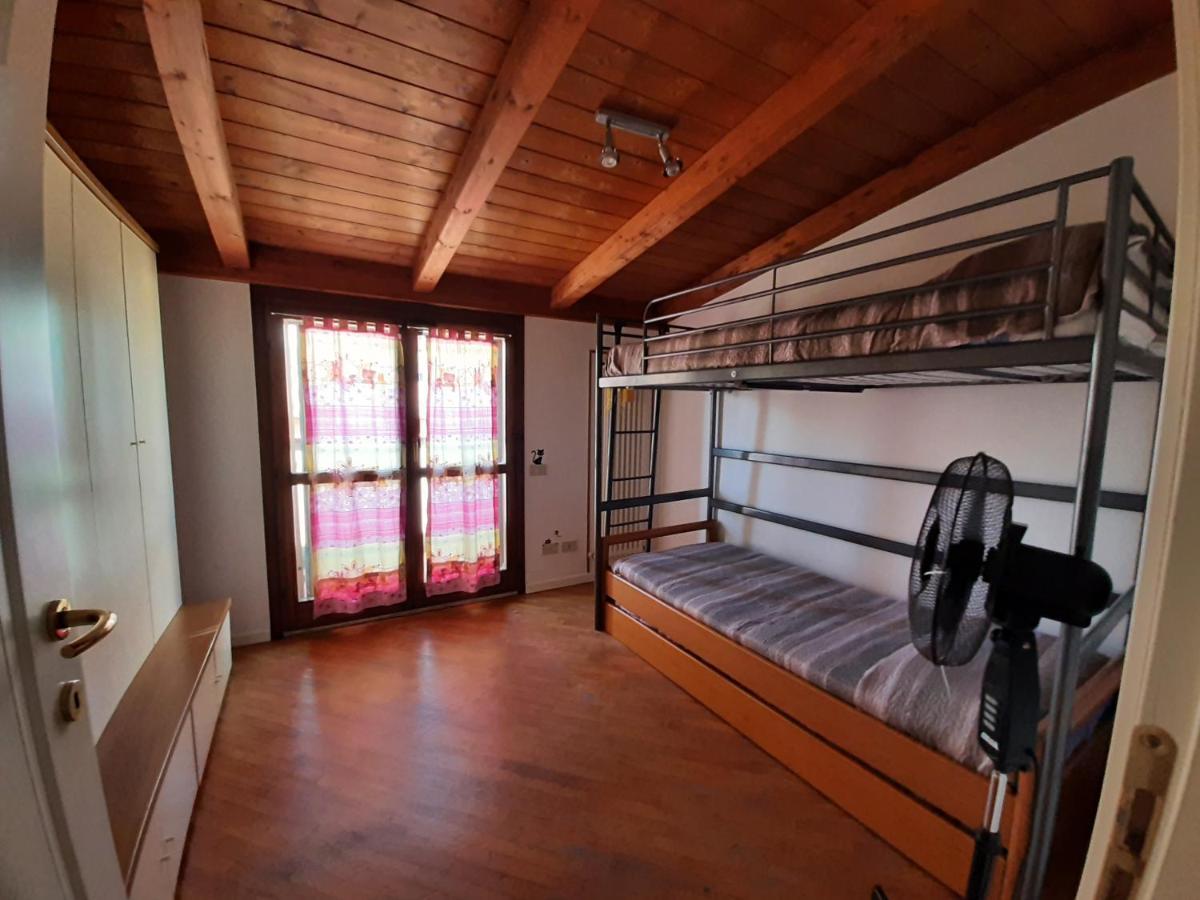 Apartament Casa Cavour Pesaro Zewnętrze zdjęcie